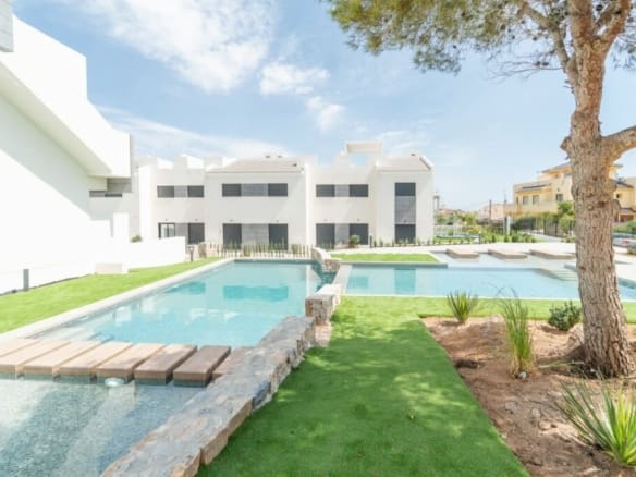 Casa-Chalet Torrevieja - 1216903-01