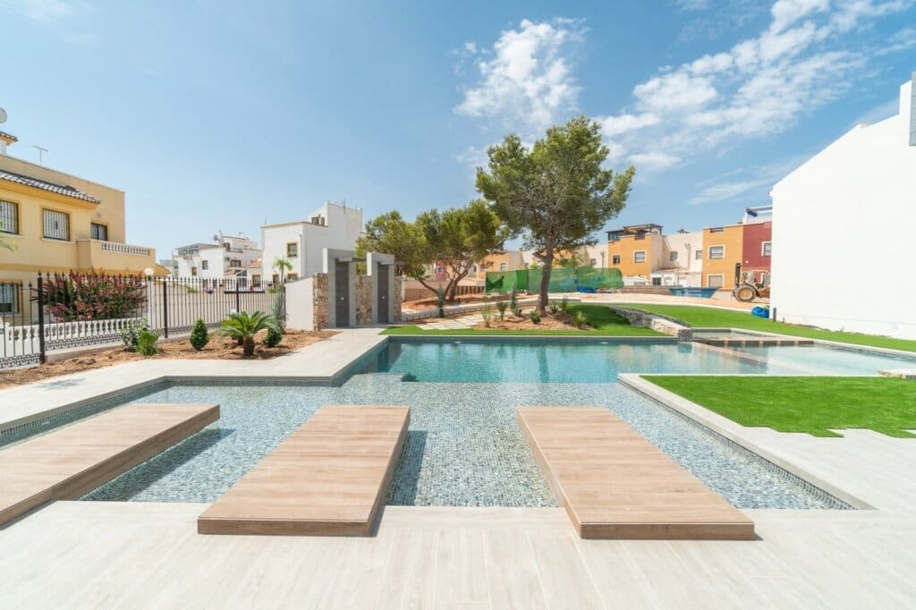Casa-Chalet Torrevieja - 1216903-03