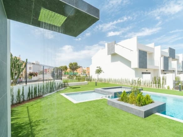 Casa-Chalet Torrevieja - 1216903-04
