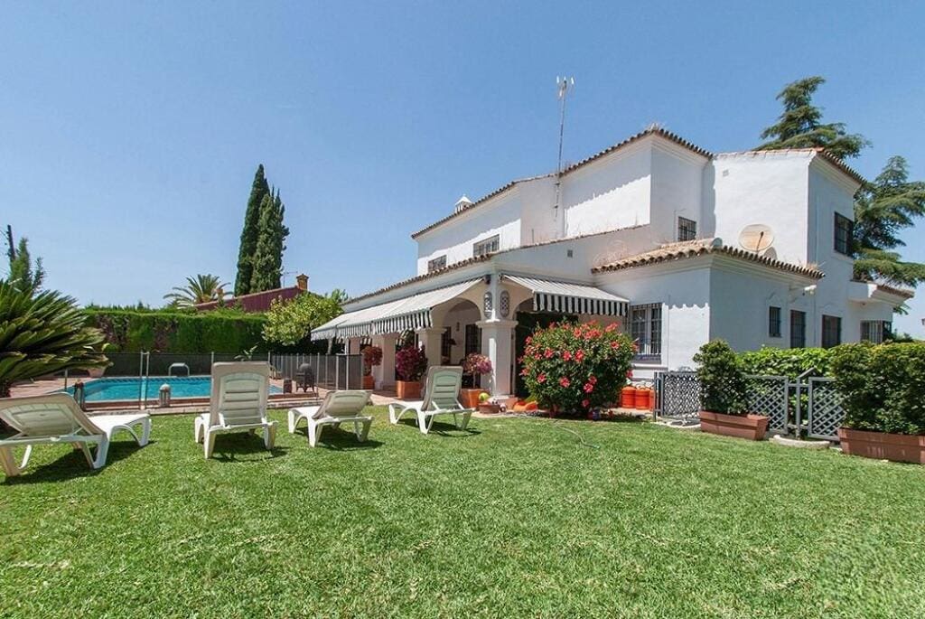 Casa-Chalet Dos Hermanas - 1224615-02