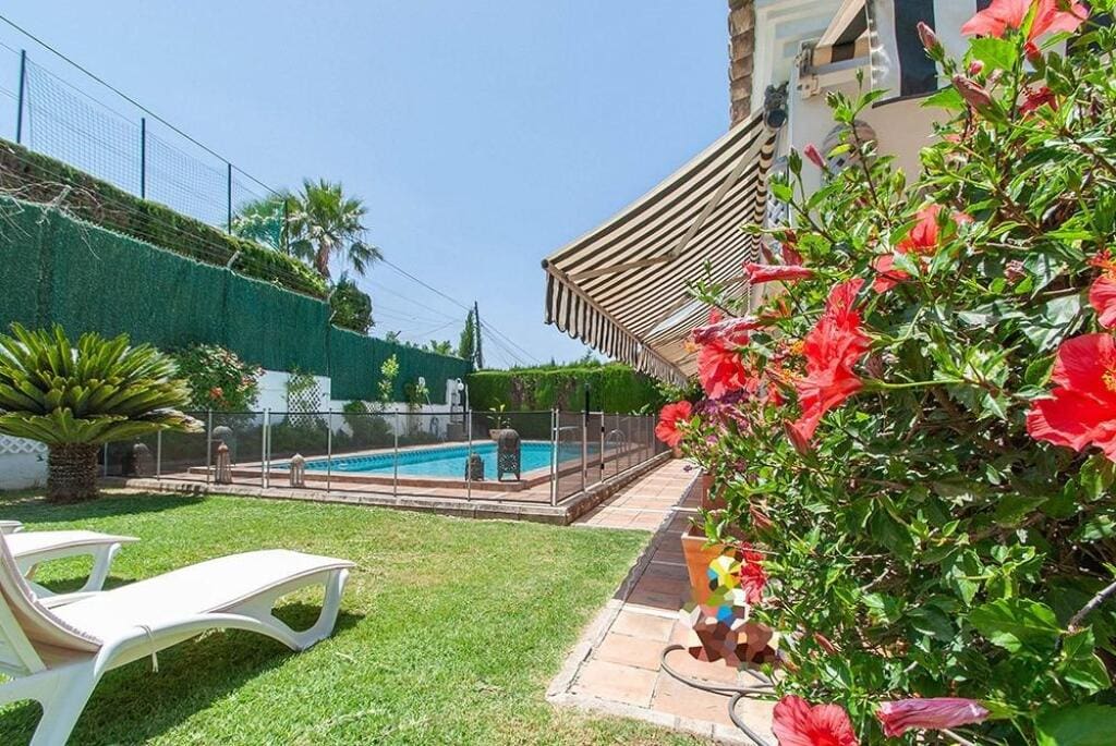 Casa-Chalet Dos Hermanas - 1224615-03