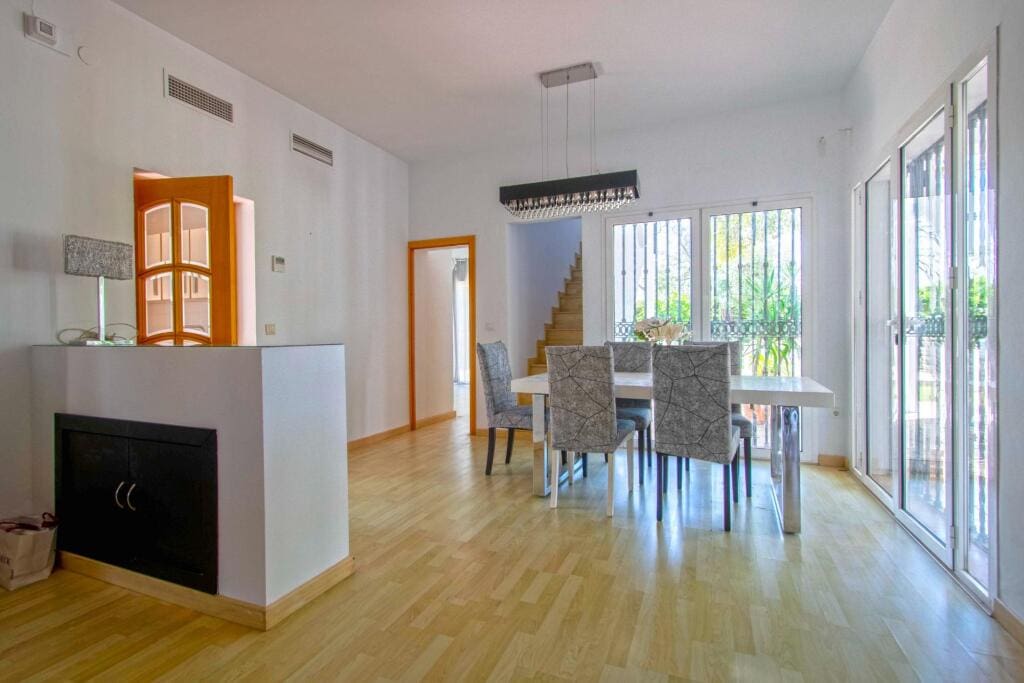 Casa-Chalet Espartinas - 1224865-05