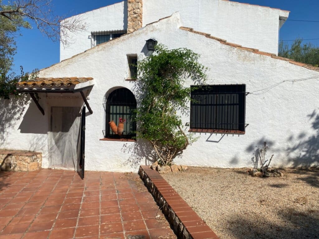L - 1229251-01