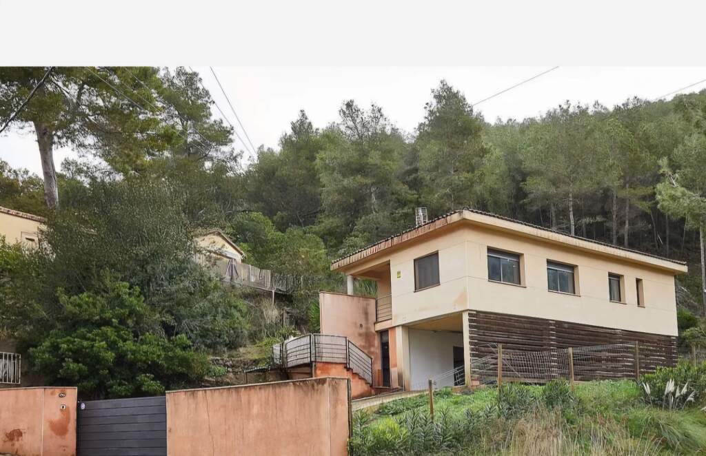 Casa-Chalet Olesa De Bonesvalls - 1229254-02