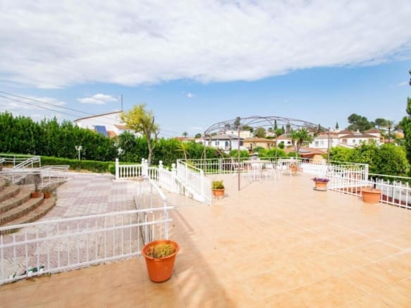 Casa-Chalet Alcala De Guadaíra - 1230316-05