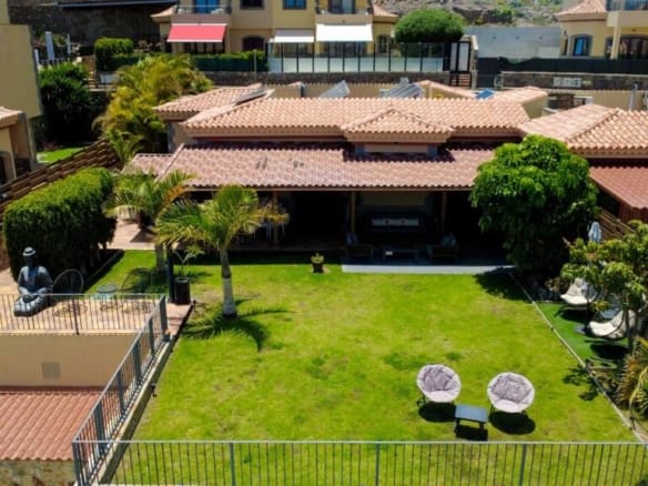 Casa-Chalet San Bartolome De Tirajana - 1233117-01