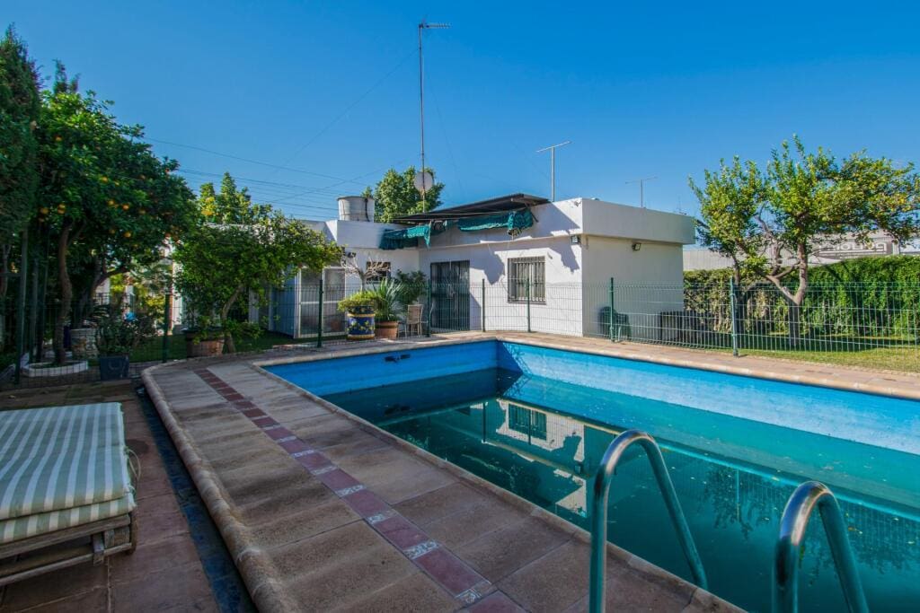 Casa-Chalet Alcala De Guadaíra - 1234674-01