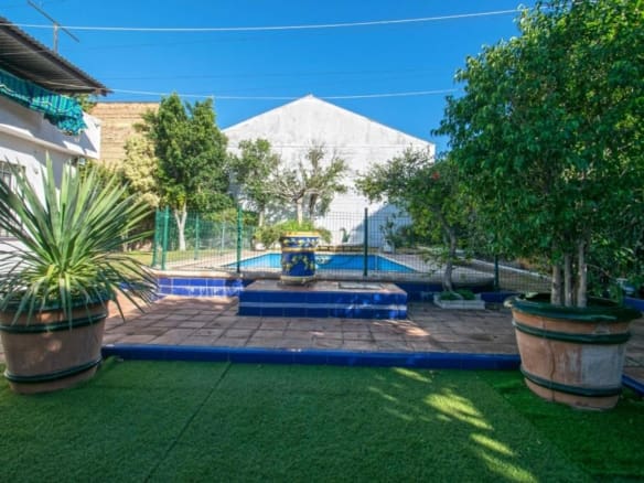 Casa-Chalet Alcala De Guadaíra - 1234674-02