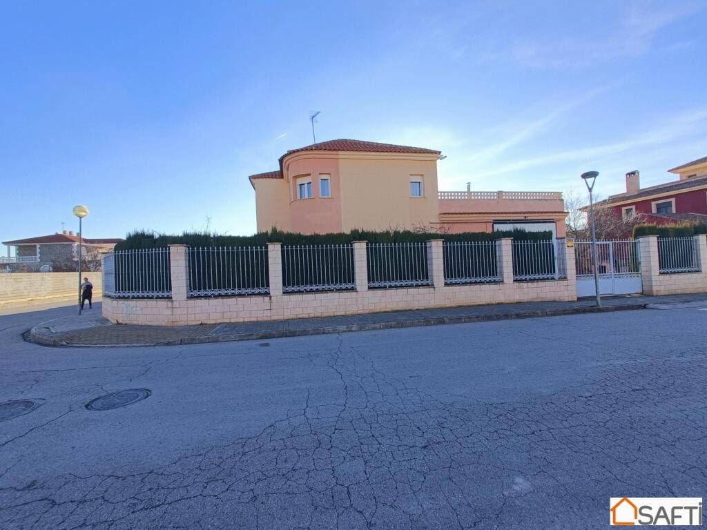 Casa-Chalet Manzanares - 1197772-01
