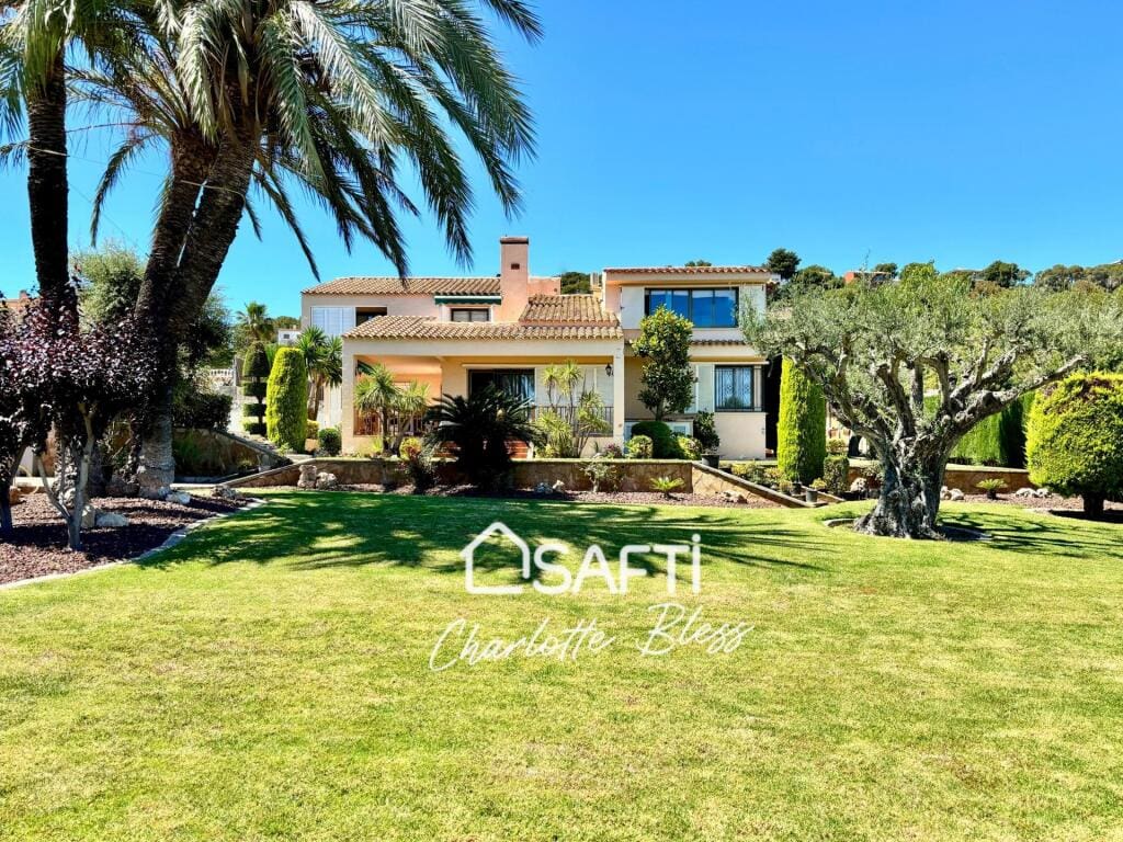 Casa-Chalet Vendrell