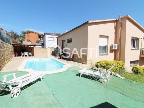 Casa-Chalet Vidreres - 1199573-01