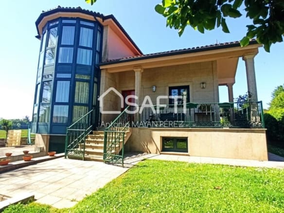 Casa-Chalet Ames - 1199898-01