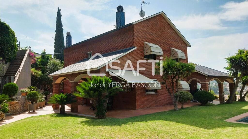 Casa-Chalet Vallirana - 1214654-01