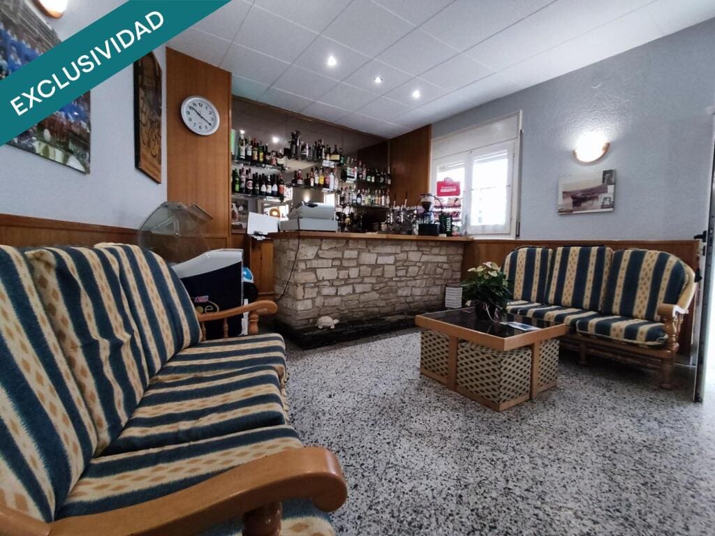 Edificio Viviendas Llança - 1221619-02