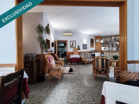 Edificio Viviendas Llança - 1221619-03