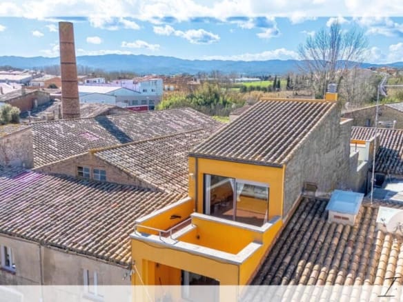 Adosada Bisbal De Emporda