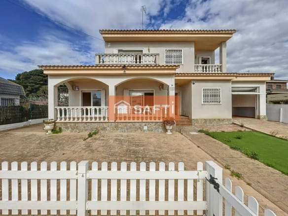 Casa-Chalet Vendrell