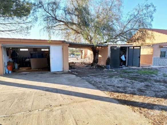 Casa-Chalet Caudete - 1226450-02