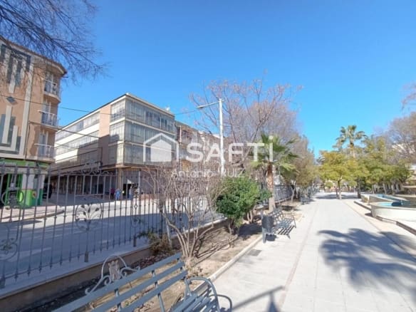 Edificio Viviendas Jodar - 1227120-02
