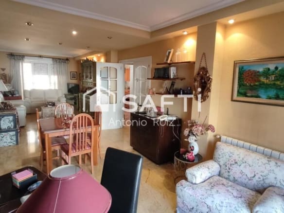 Casa-Chalet Ubeda - 1227238-01