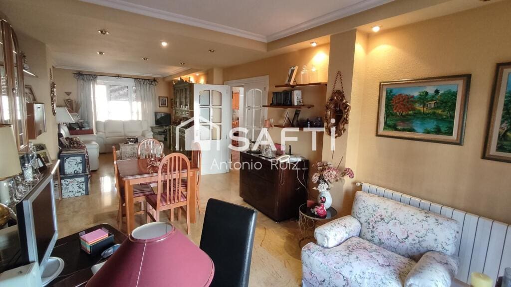 Casa-Chalet Ubeda - 1227238-01