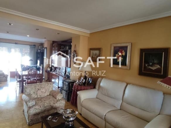 Casa-Chalet Ubeda - 1227238-02