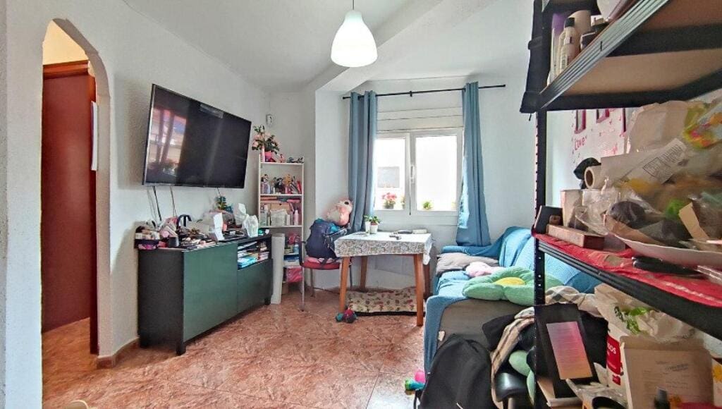 Apartamento Hospitalet De Llobregat - 1227333-02