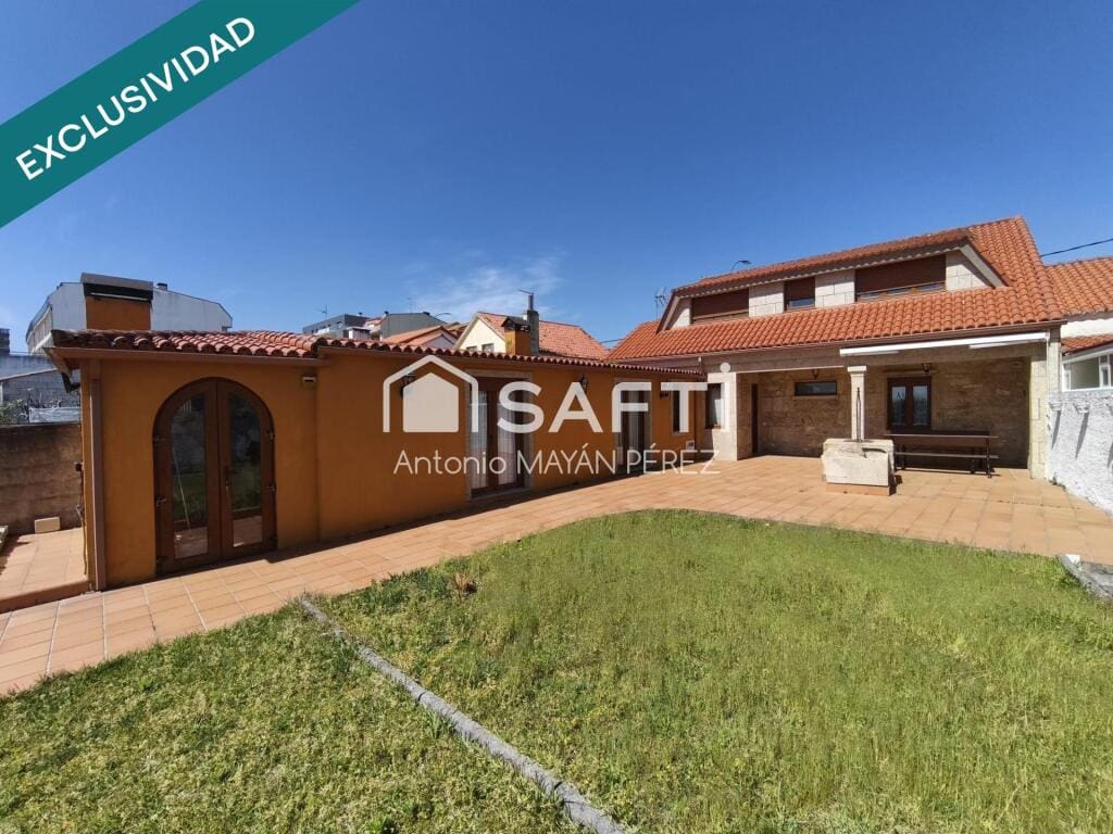 Casa-Chalet Ribeira - 1228615-01