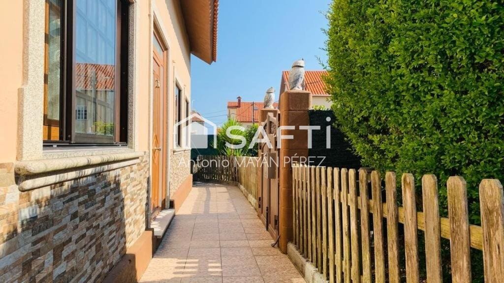Casa-Chalet Ribeira - 1228668-02