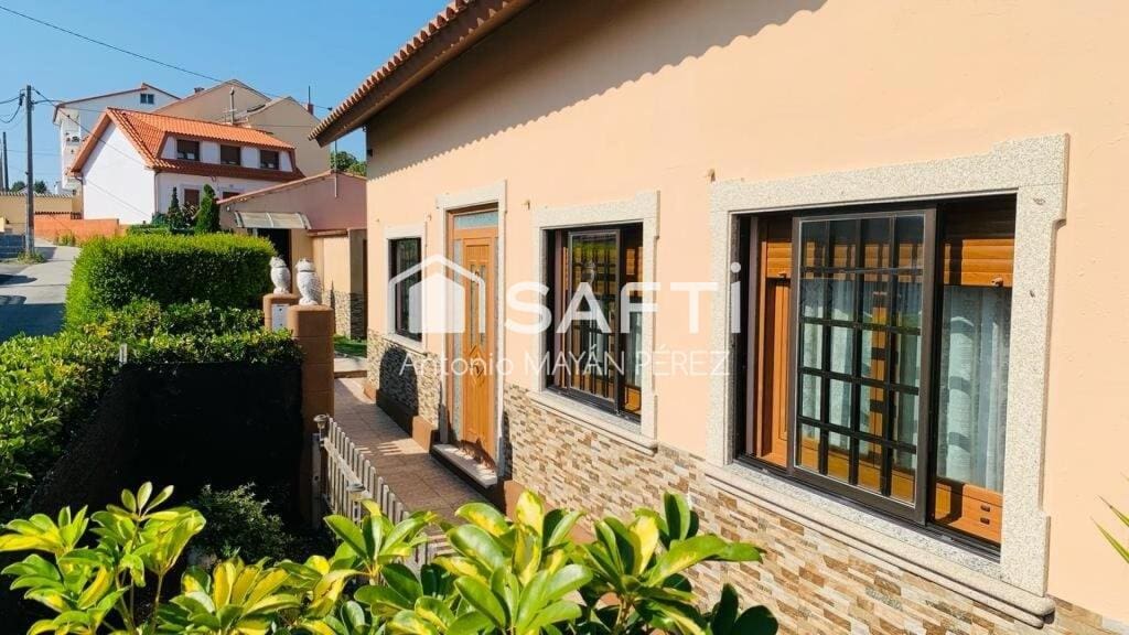 Casa-Chalet Ribeira - 1228668-01