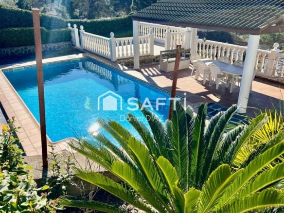 Casa de campo-Masía Maçanet De La Selva - 1229357-01