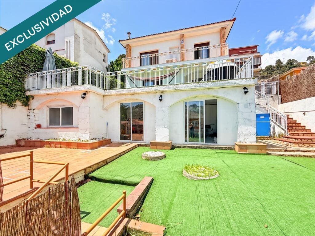 Casa-Chalet Vallirana - 1230828-02