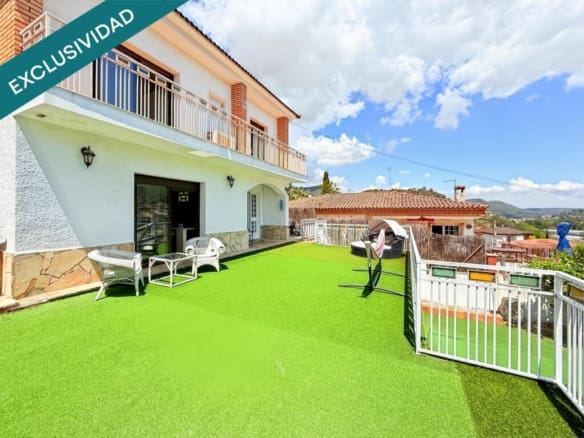 Casa-Chalet Vallirana - 1230828-01