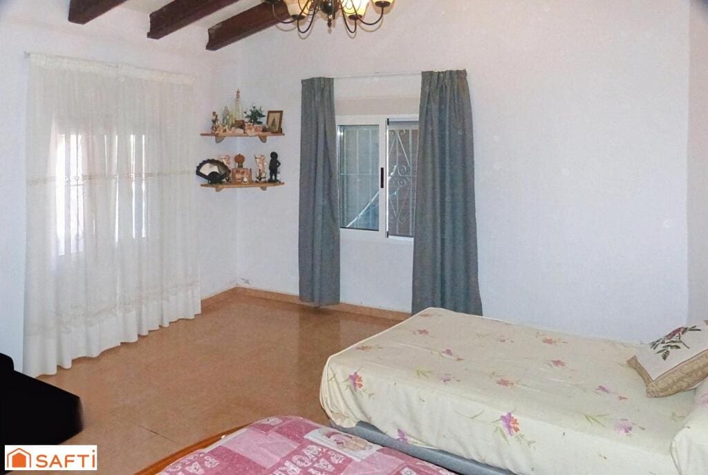 Casa-Chalet Garapacha