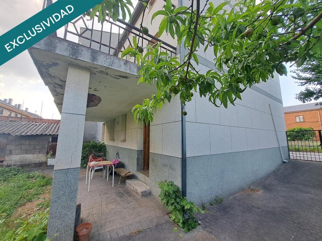 Casa-Chalet Ponferrada - 1234582-06